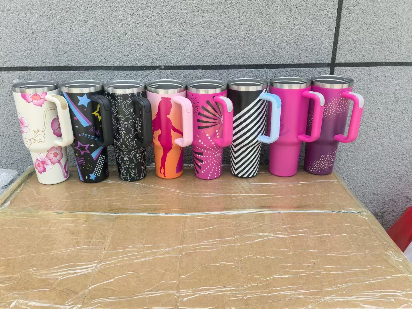 跨境新款40oz手柄汽车杯保温杯带吸管车载保冷冰霸杯大容量