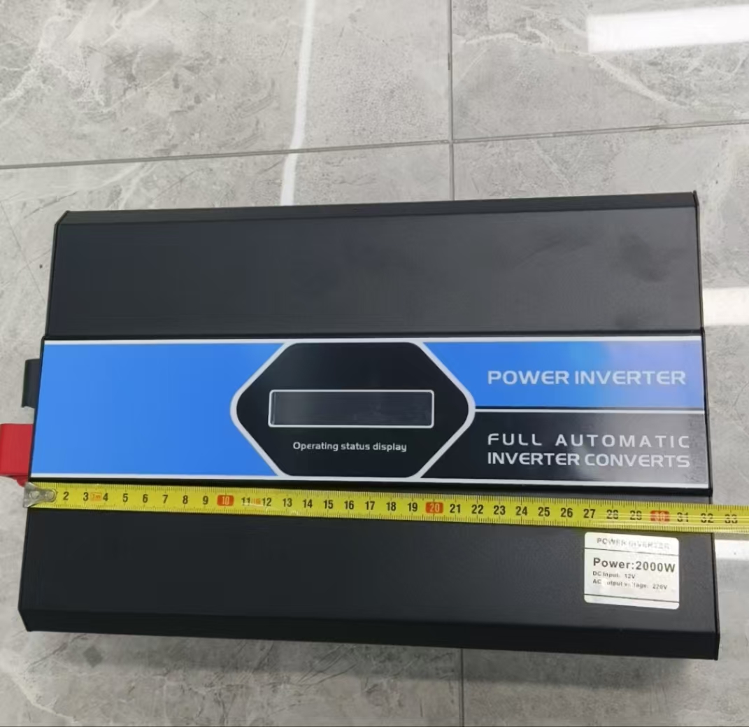 12V-220V 1000W 12V-220V 2000W 带显示器逆变器详情3