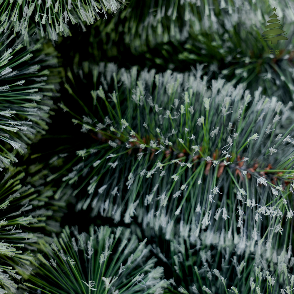 The 2025 new best-selling PET flowering pine needle luxury crypto Christmas tree can be customized in size Application Scenario