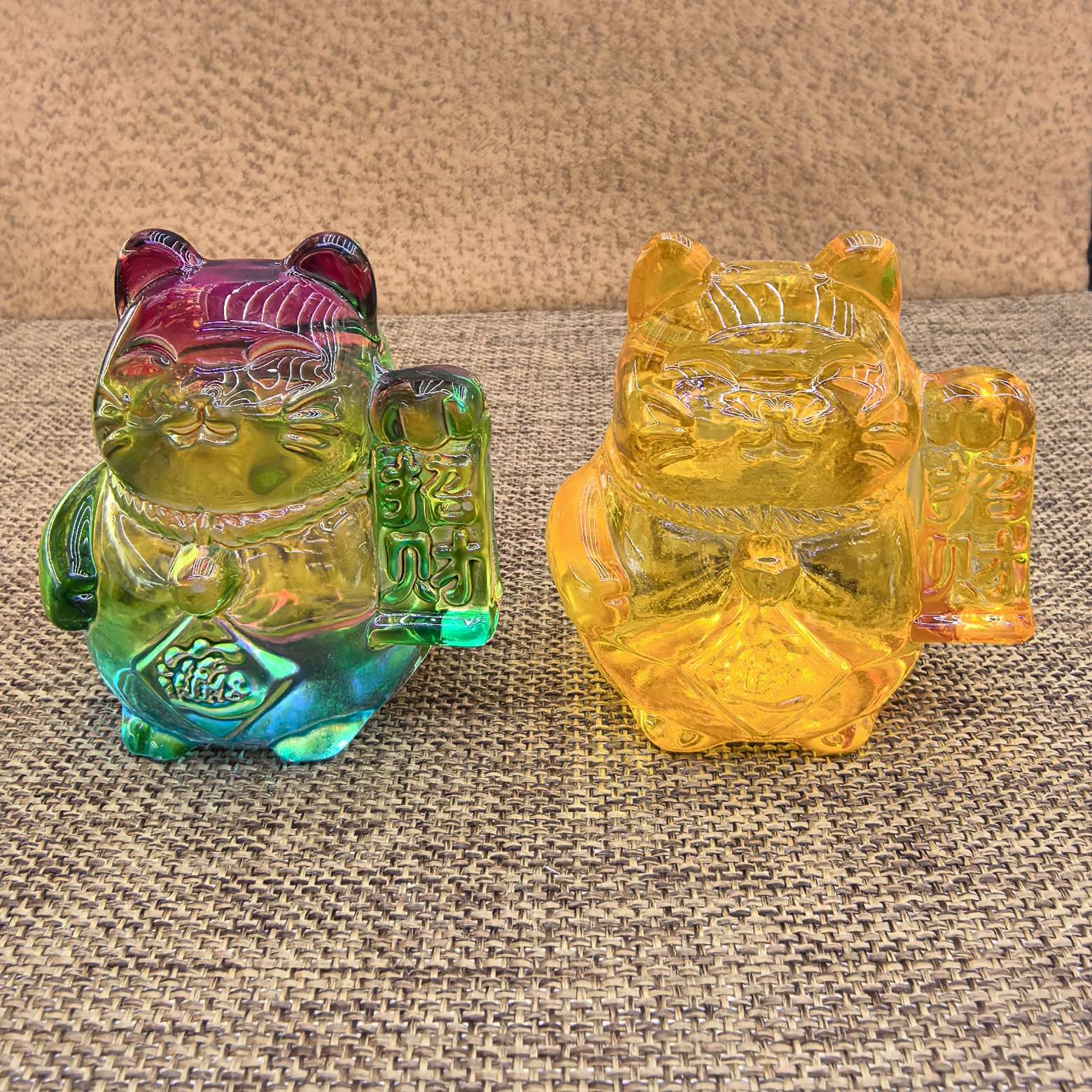 义乌市琳烺工艺品商行  水晶招财猫创意办公室桌面装饰品摆件开业送礼生日礼物详情图2
