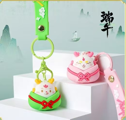 Doll keychain accessories, creative handicrafts, key chains, gifts, keychain accessories, exquisite pendants Application Scenario