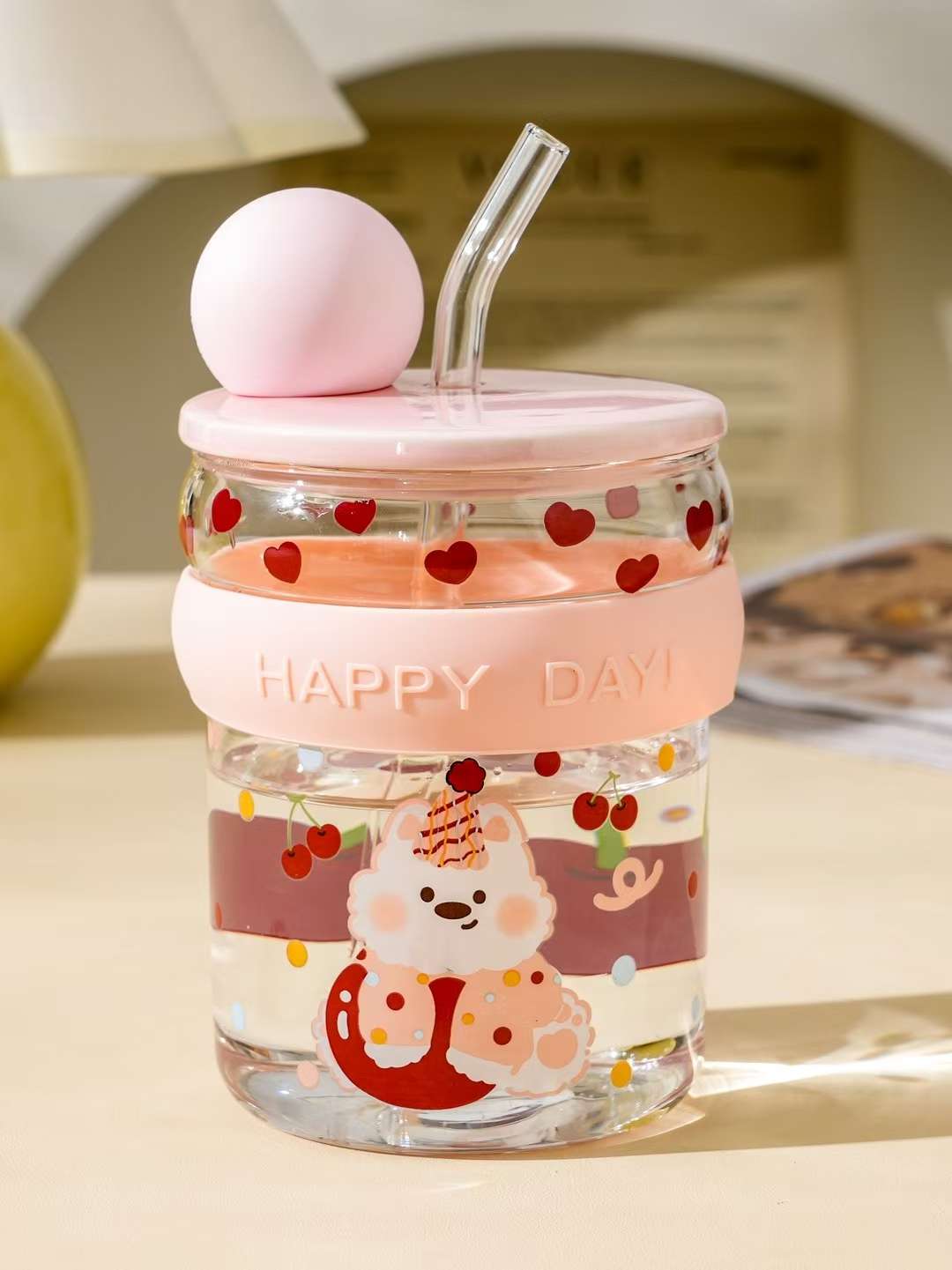 New fashionable high borosilicate happy animal straw glass cup, heat-resistant silicone case, home good item, girl's heart flower tea cup, juice cup, milk cup, office and home high appearance level transparent glass handicraft, explosion-proof water cup 500ml detail image 2
