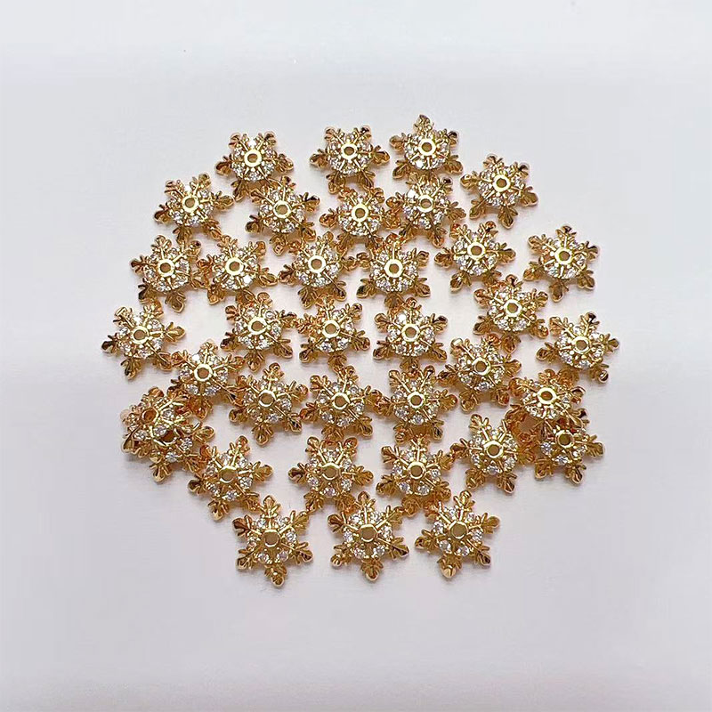 Color-preserving copper plated with real gold, slightly inlaid zircon flower tray, snowflake jewelry accessory, spacer, flower hat, loose beads, hand-strung beads