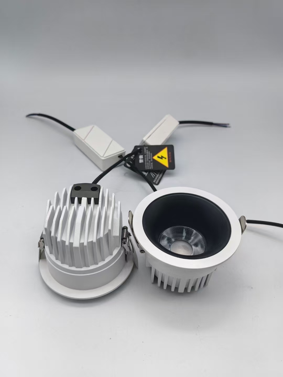 LED灯 高光效筒灯+深防炫筒射灯室内装修详情8