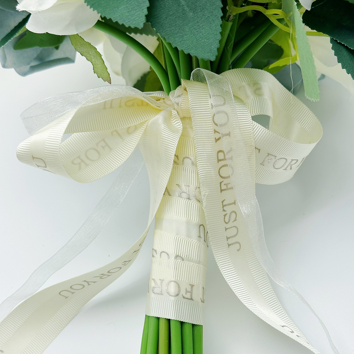 Cross-border European-style fresh rose wedding bouquet pe flower decoration, high-end feel, wedding certificate bride's bouquet simulation Only Love 002 Specification image