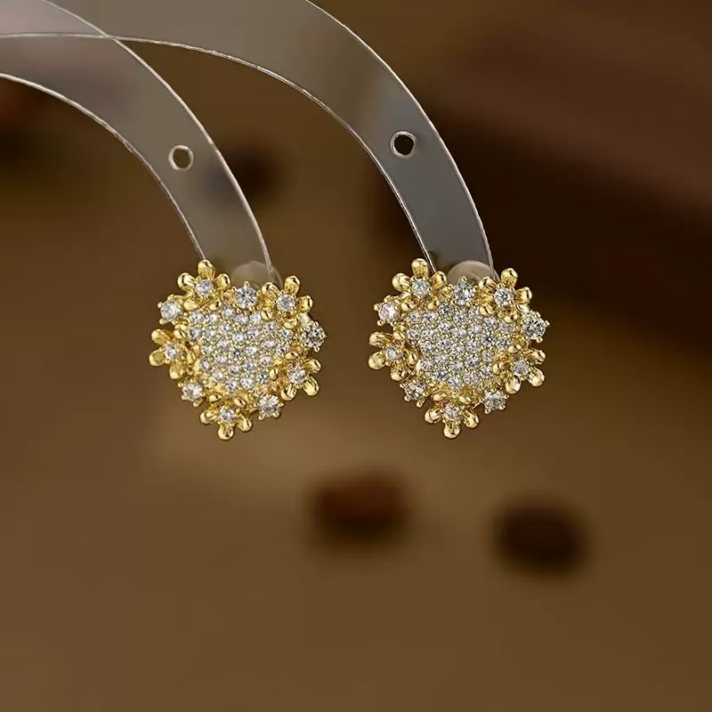 梦之涵饰品时尚爆款网络欧美出口铜镶镐 精美时尚真金电镀耳环耳饰饰品详情图3