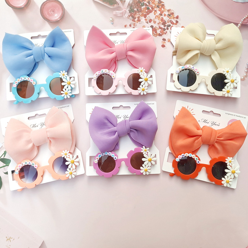 Each Bag Contains 6 Colors And 12 Cards Of Fashionable Frame Glasses, Trendy Accessories, Lightweight And Comfortable Glasses And Accessories, Suitable For Children Item Picture