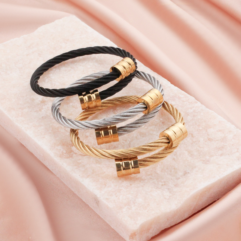 Cross-border best-selling titanium steel twisted wire rope cylindrical bracelet, stainless steel European and American hip-hop punk open polished bracelet