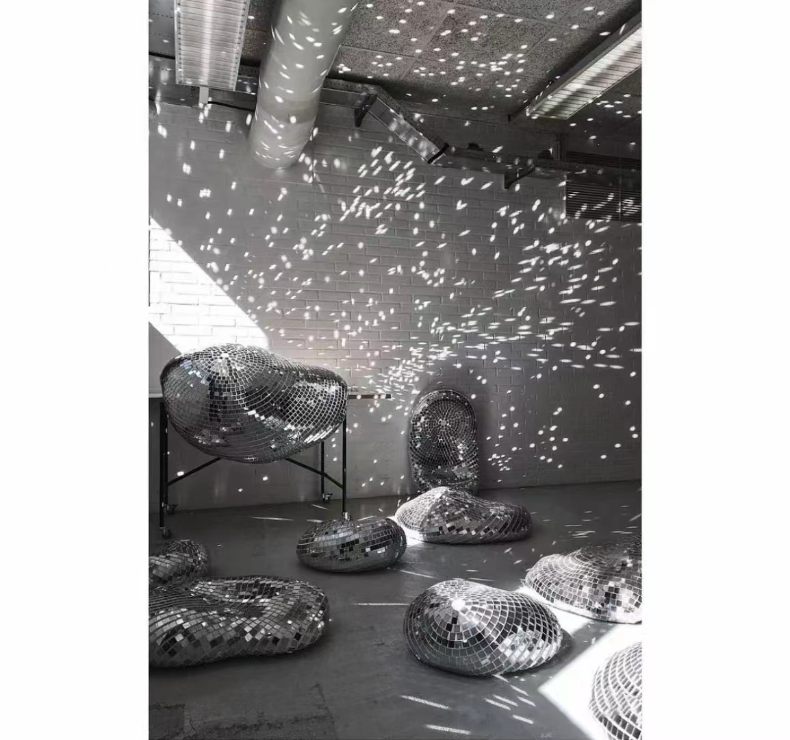 KTV hotsale silver mirror reflective ball disco ball  bar ktv crystal disco ball ambient spotlights wedding stage hanging ball stage Glass ball Item Picture