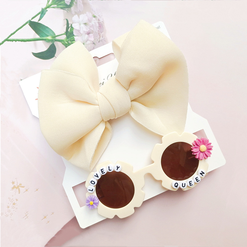 Each Bag Contains 6 Colors And 12 Cards Of Fashionable Frame Glasses, Trendy Accessories, Lightweight And Comfortable Glasses And Accessories, Suitable For Children undefined