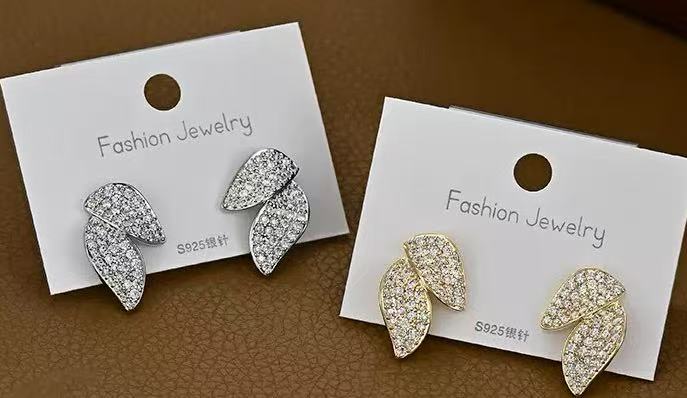 梦之涵饰品时尚爆款网络欧美出口铜镶镐 精美时尚真金耳环耳饰饰品