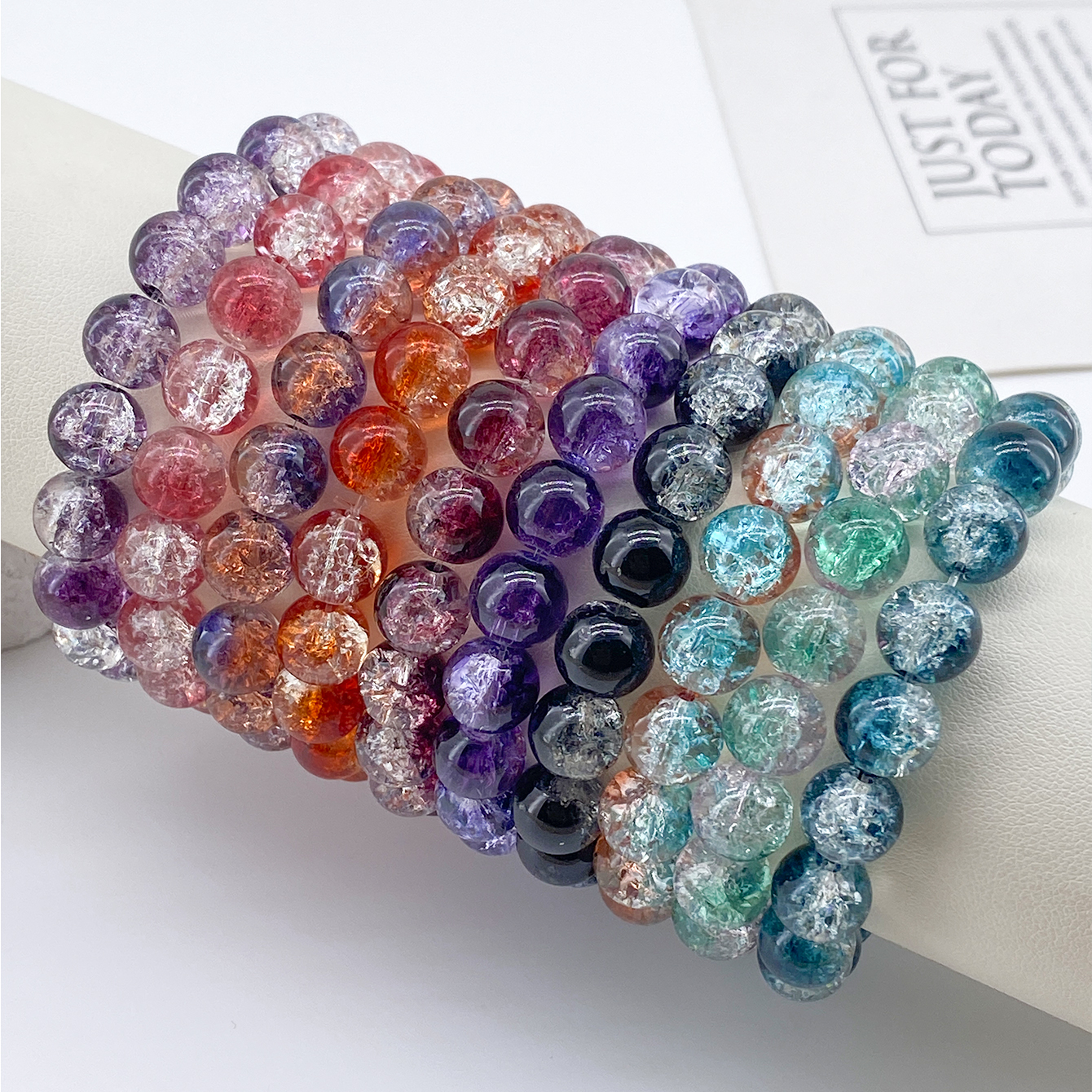 新款简约爆花琉璃清凉夏季佩戴串珠手链批发多种颜色可选国潮系列