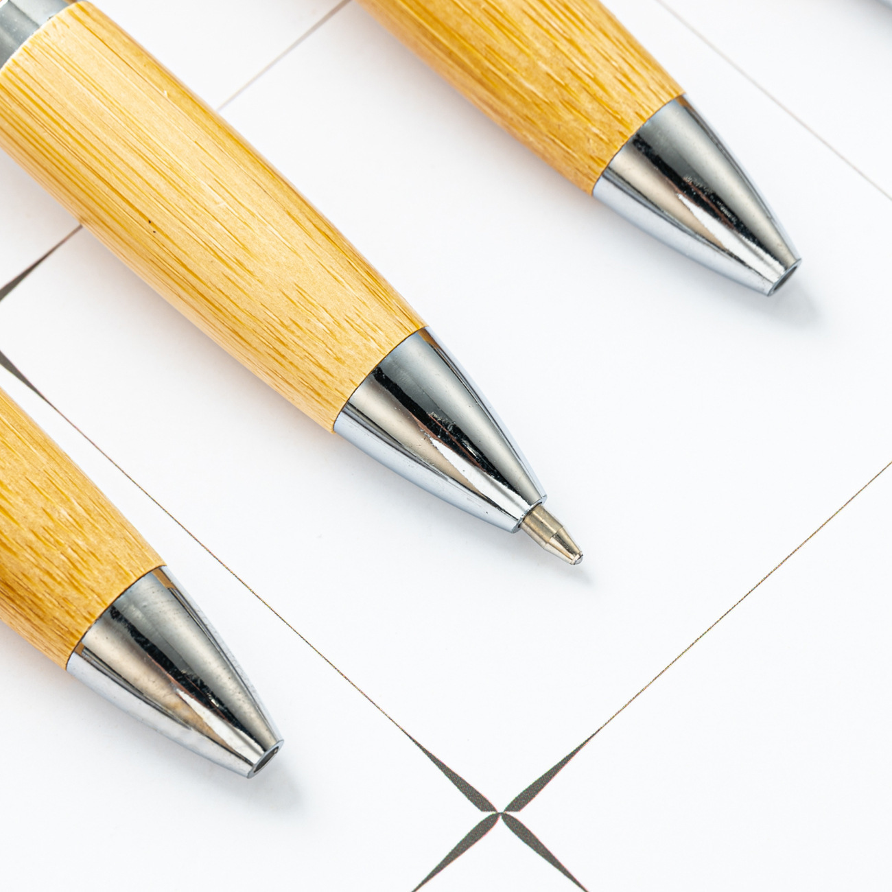 Bamboo pen, eco-friendly gourd ballpoint pen, advertising pen, printable advertising ballpoint pen Application Scenario