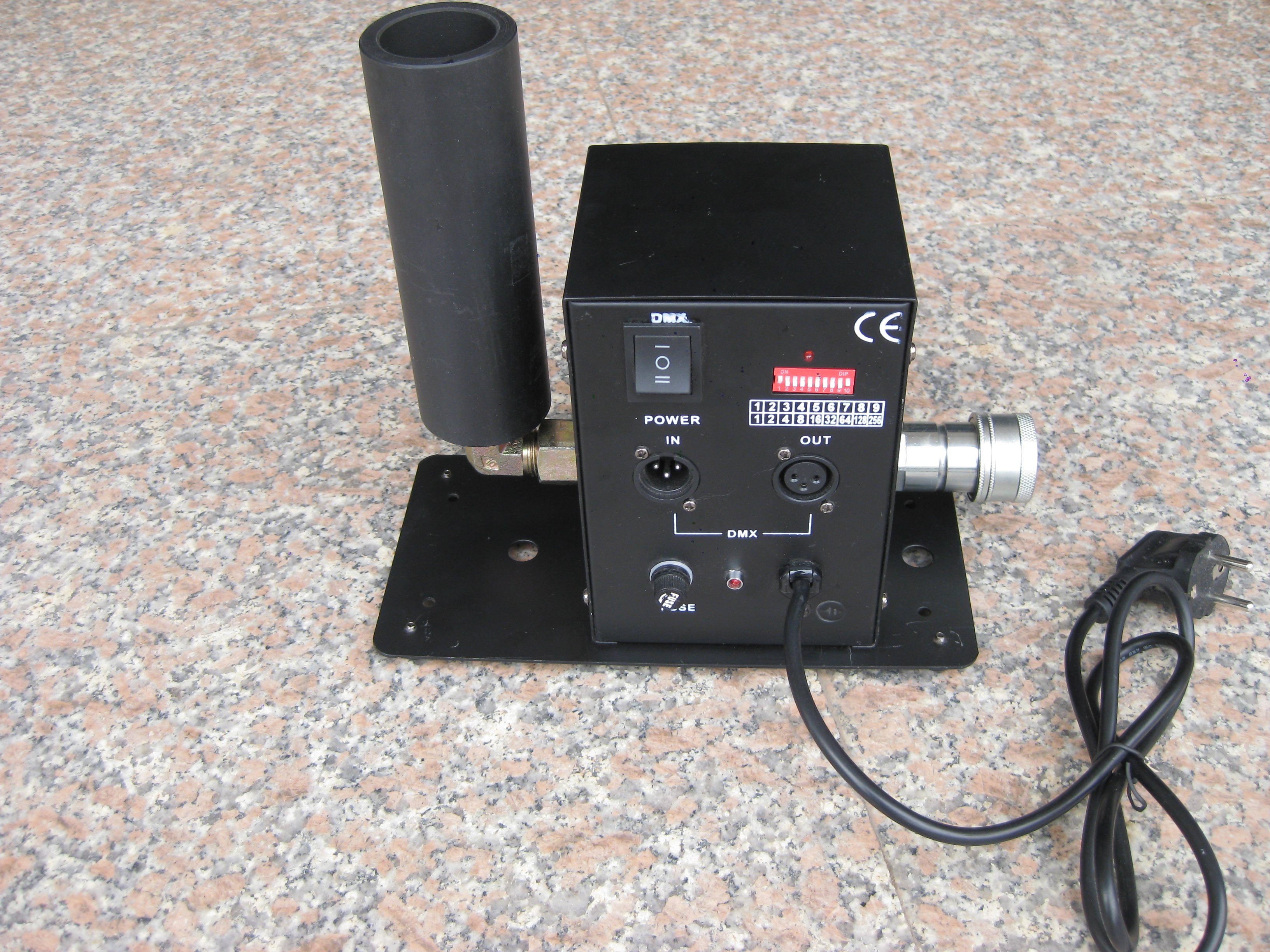 Meibo LED single-head side-mounted carbon dioxide air column machine, stage KTV, bar, atmosphere light, bar dedicated air column machine Application Scenario