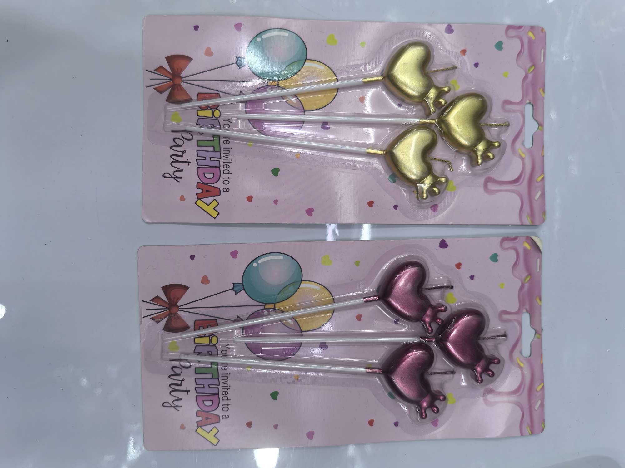 生日蜡烛派对用品 皇冠生日帽生日礼物女生 办公文化创意礼盒生日礼物女生皇冠生日帽细节图