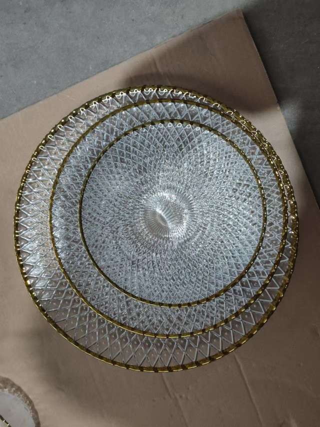 Daily necessities glass tableware set, crystal glass kettle, porcelain cake plate, high-quality ceramic tableware set, beautiful and durable, essential items for the dining table details Picture