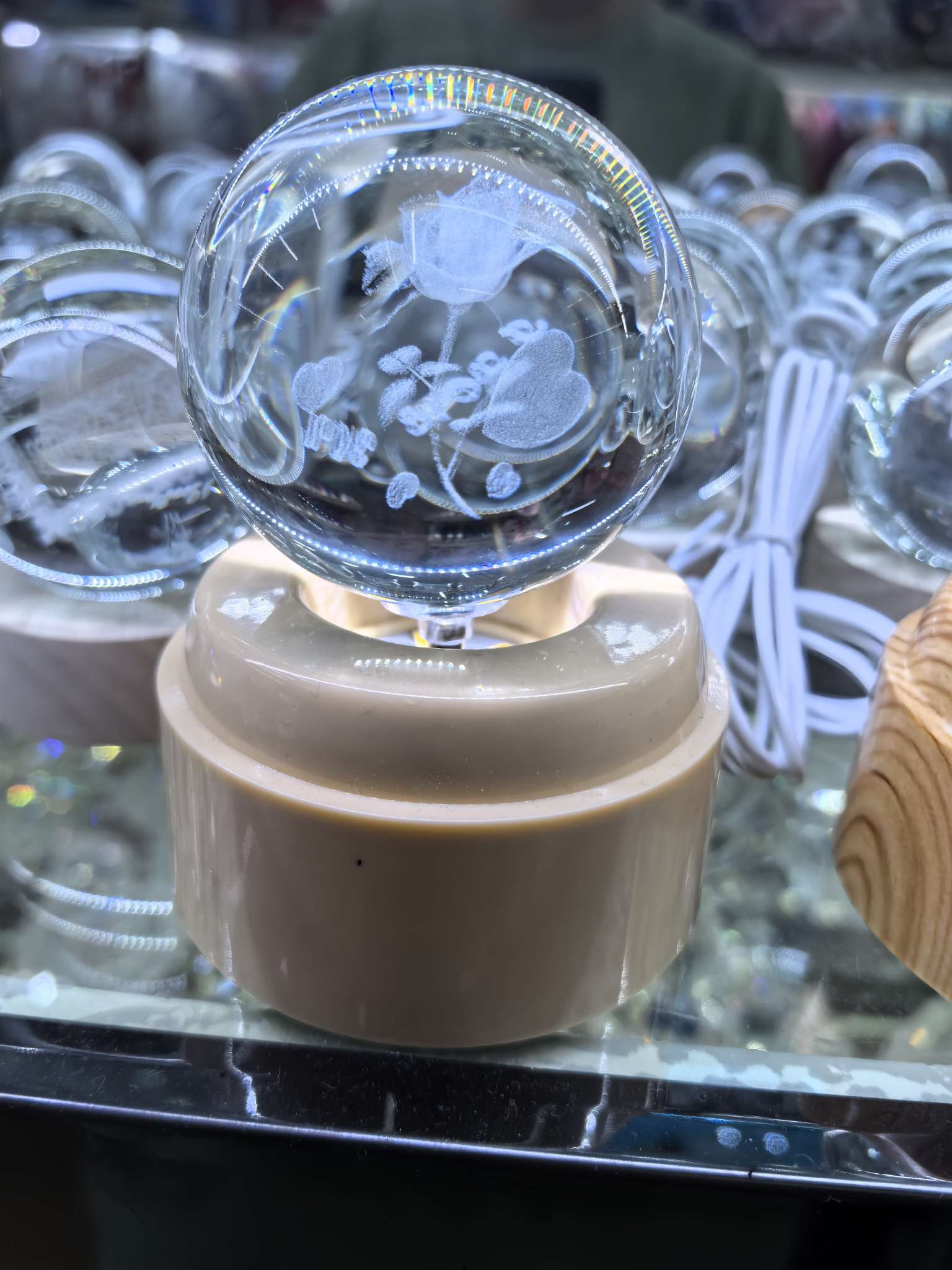 水晶工艺品摆件 水晶球LED灯礼品 创意家居装饰摆件细节图
