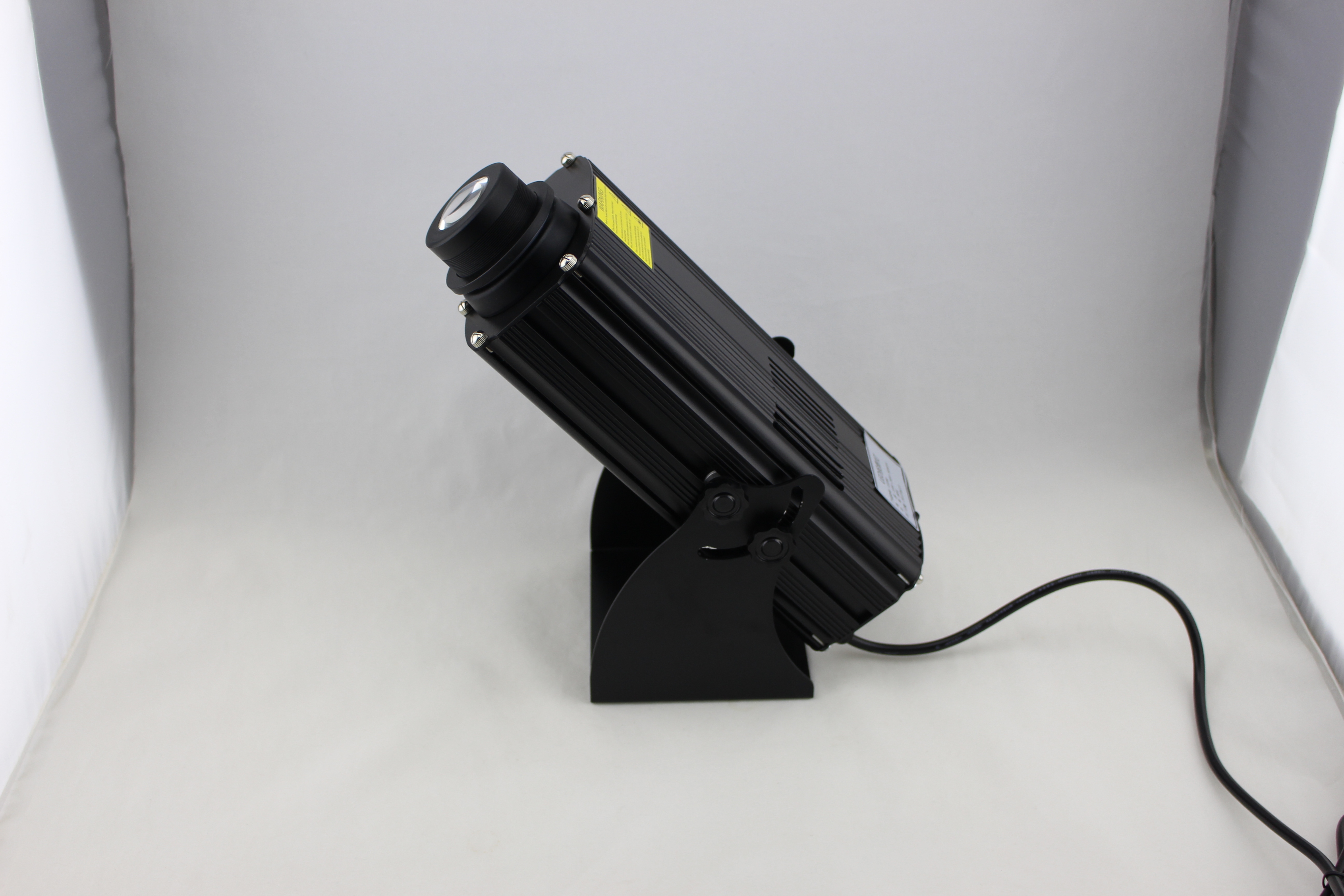 Outdoor waterproof dynamic pattern water ripple projection light, atmosphere engineering lighting, shop floor, KTV, indoor square, park led projection light, logo light details Picture
