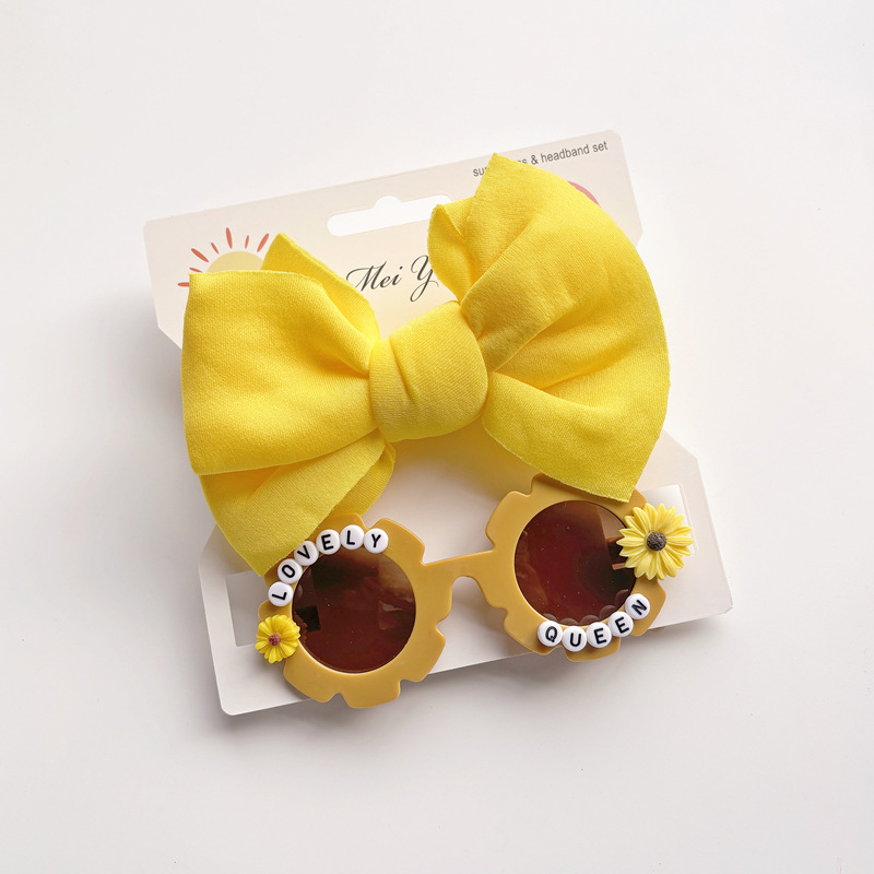 Each Bag Contains 6 Colors And 12 Cards Of Fashionable Frame Glasses, Trendy Accessories, Lightweight And Comfortable Glasses And Accessories, Suitable For Children undefined