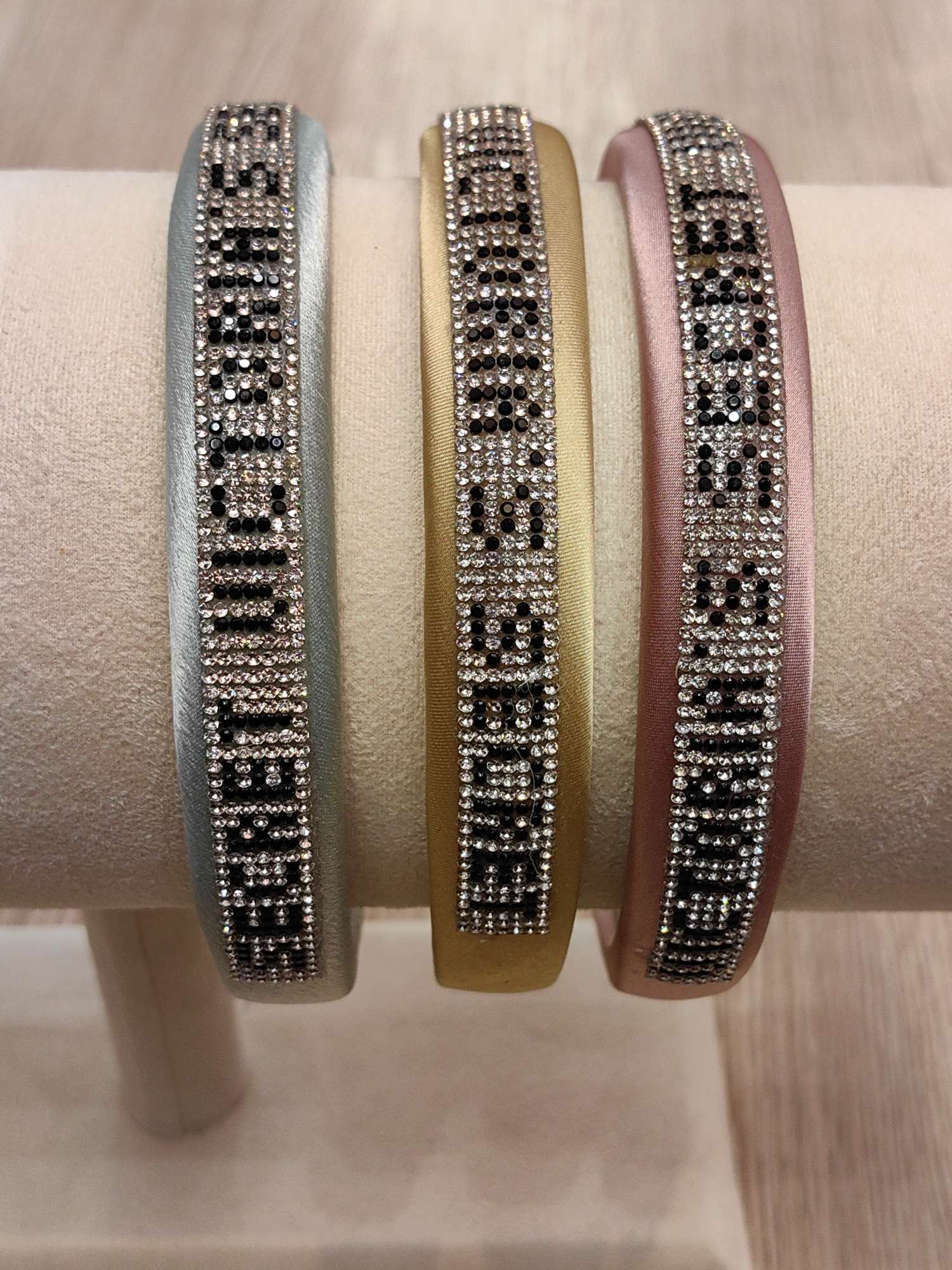 欧美时尚钻发箍头饰 简约皮质发箍 精美钻造型发饰 百搭高级头箍产品图