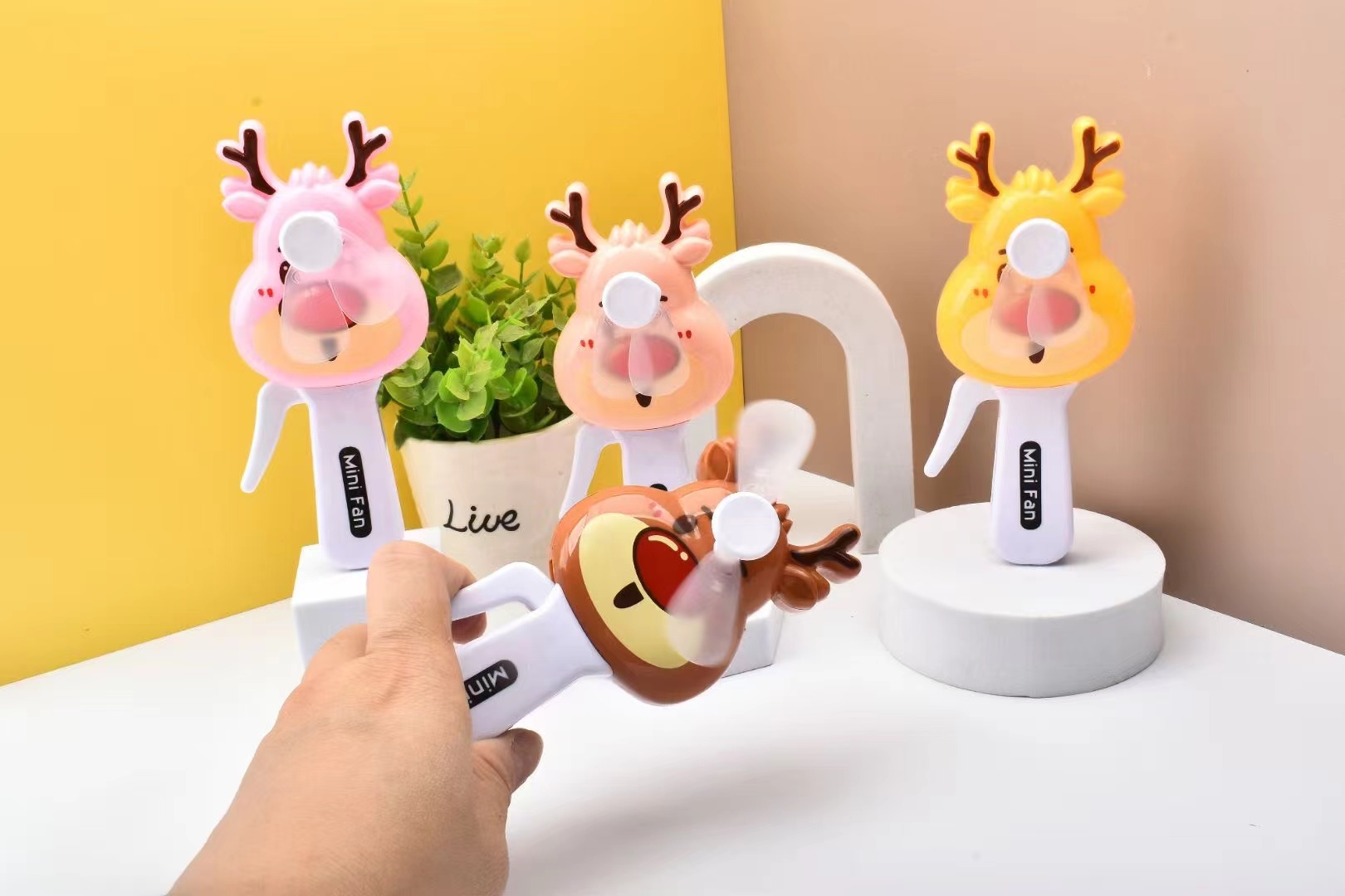 解压玩具/玩具汽车/电动玩具/儿童节玩具/奥特曼产品图