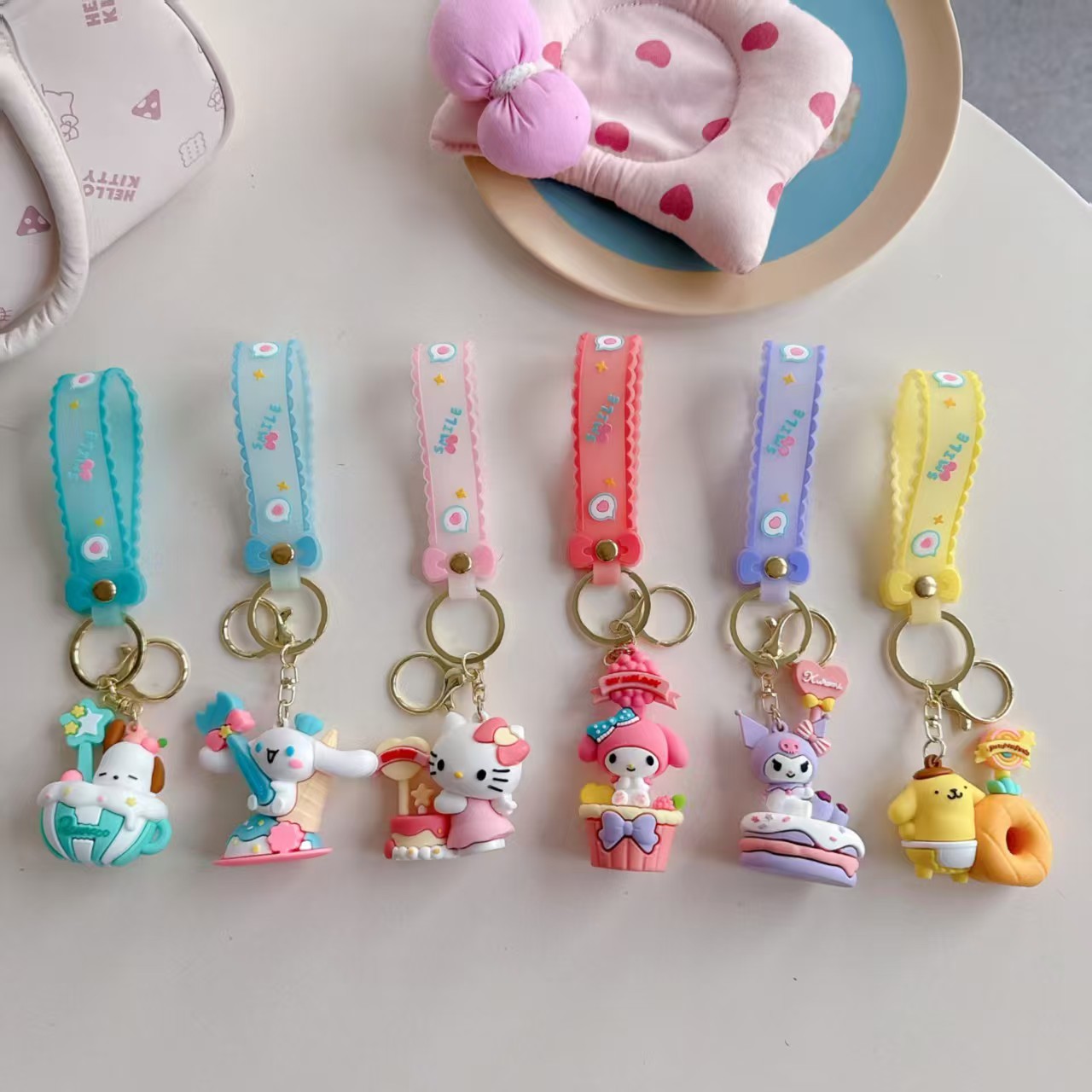 Doll keychain accessories, creative handicrafts, key chains, gifts, keychain accessories, exquisite pendants details Picture
