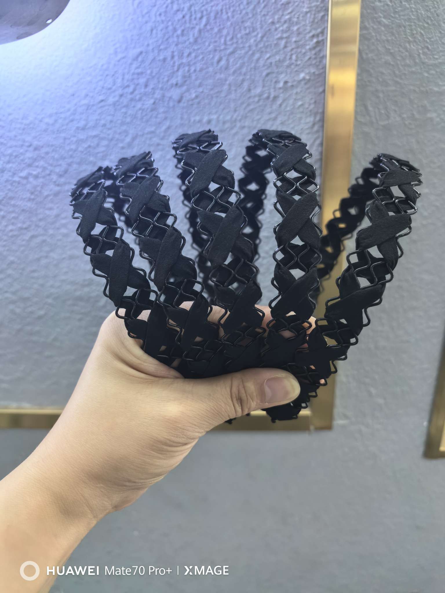 Korean-style simple and elegant hair accessories, versatile and elegant accessories, ladies' hair clips, hairpins, hair bands, simple iron wire face wash hair bands, women's headbands, pressure hair clips, hair bundles, hair accessories, hair holes, hair holes, travel, middle-aged mother, broken hair detail image 1