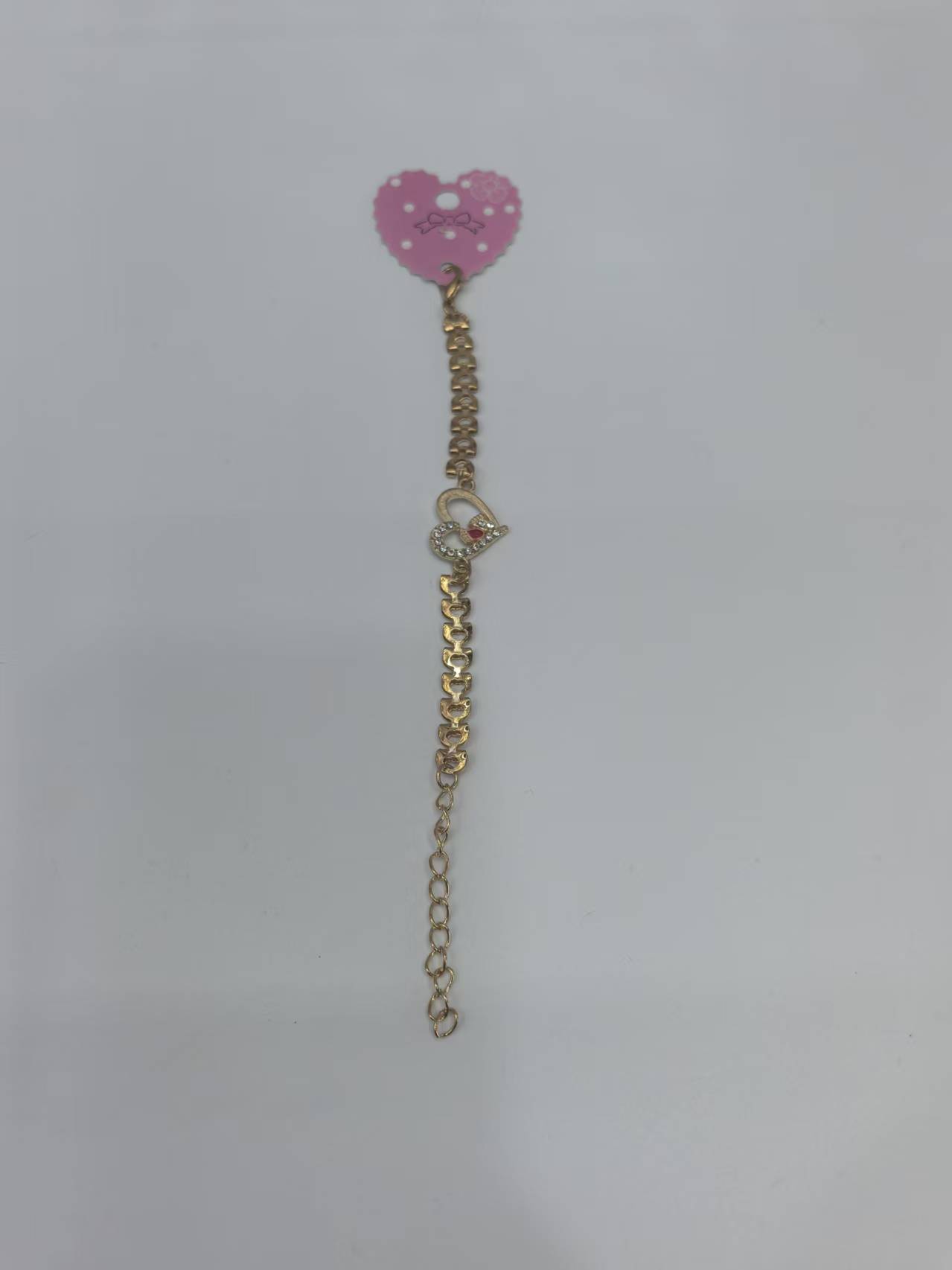 手链，半圆桃心红色脚印，爆款，明星同款，网红款，礼物款，闪耀星河，爱心满满，简约风产品图