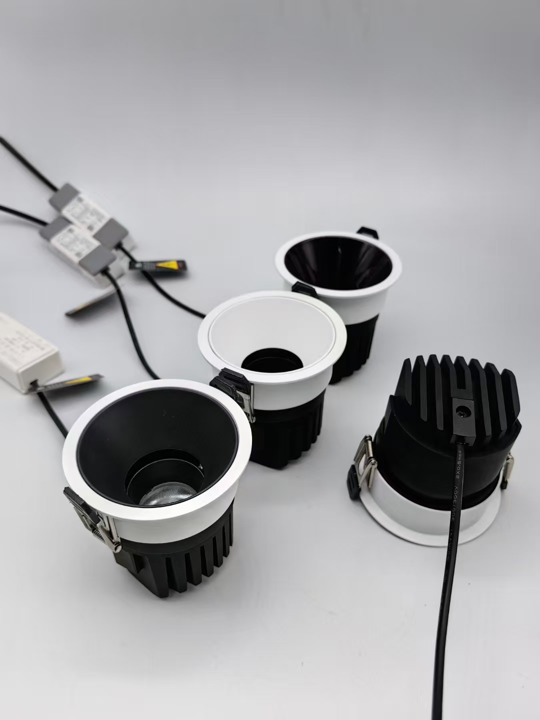 LED灯LY筒灯射灯洗墙灯室内家装店铺装修