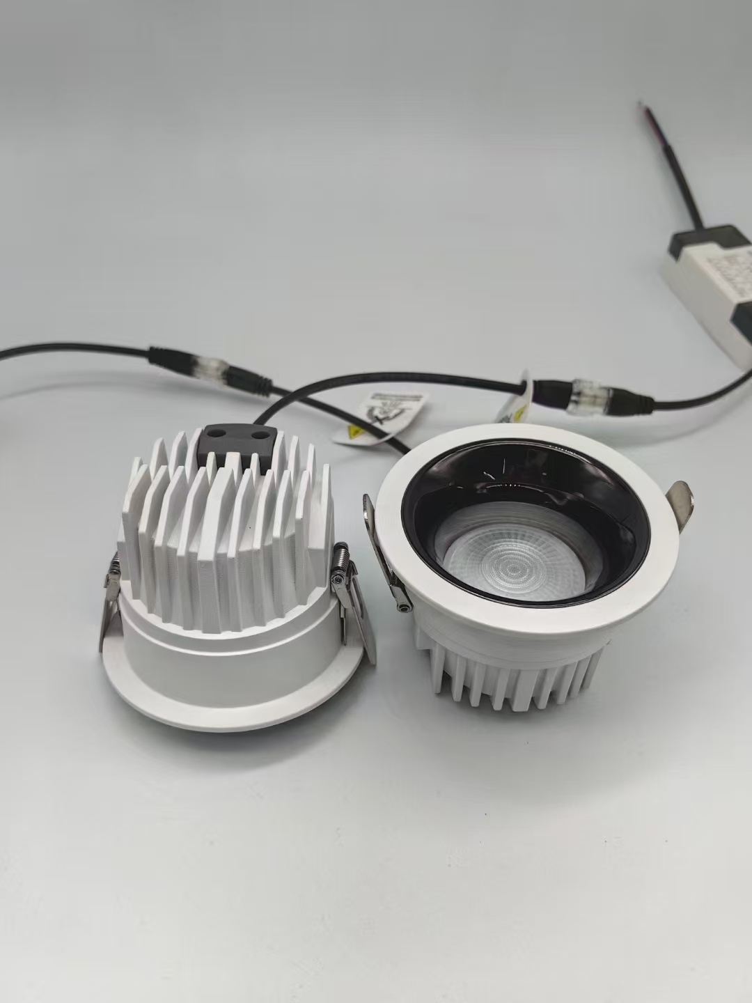 LED灯 高光效筒灯+深防炫筒射灯室内装修详情4