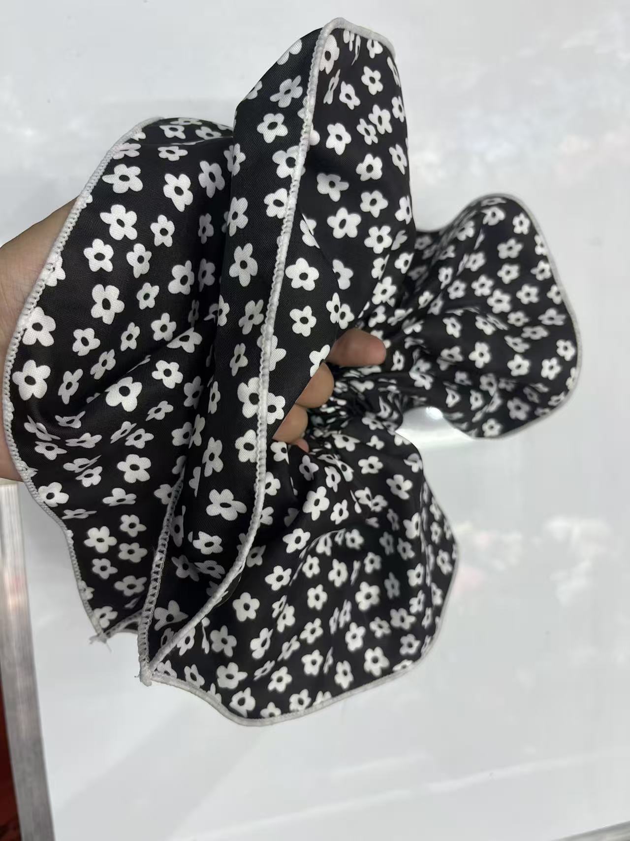 韩版时尚头饰大号拷边发圈简约发饰头绳女大肠圈优雅发圈饰品产品图