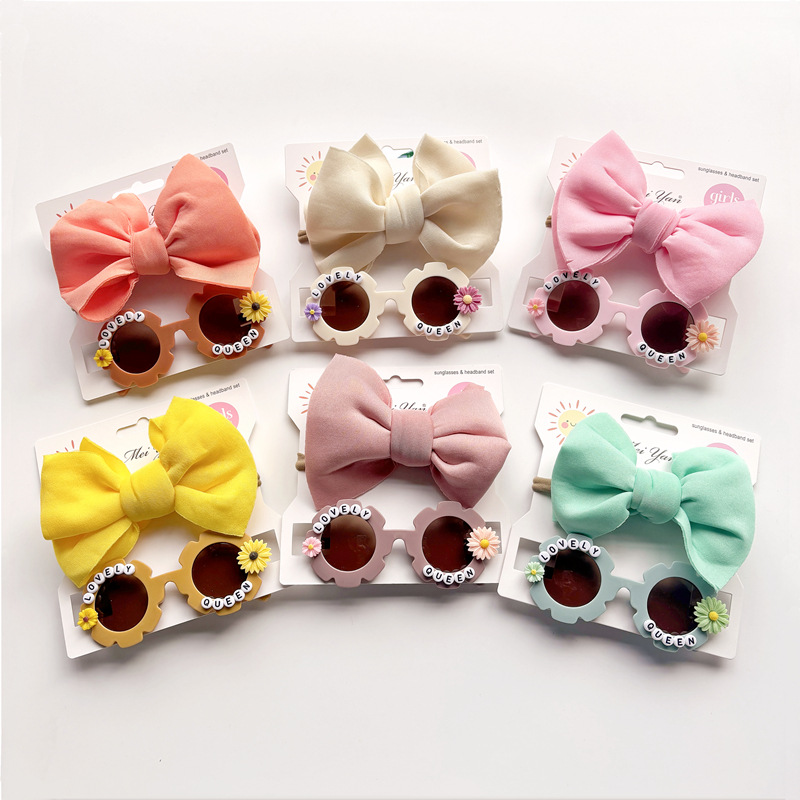Each Bag Contains 6 Colors And 12 Cards Of Fashionable Frame Glasses, Trendy Accessories, Lightweight And Comfortable Glasses And Accessories, Suitable For Children undefined