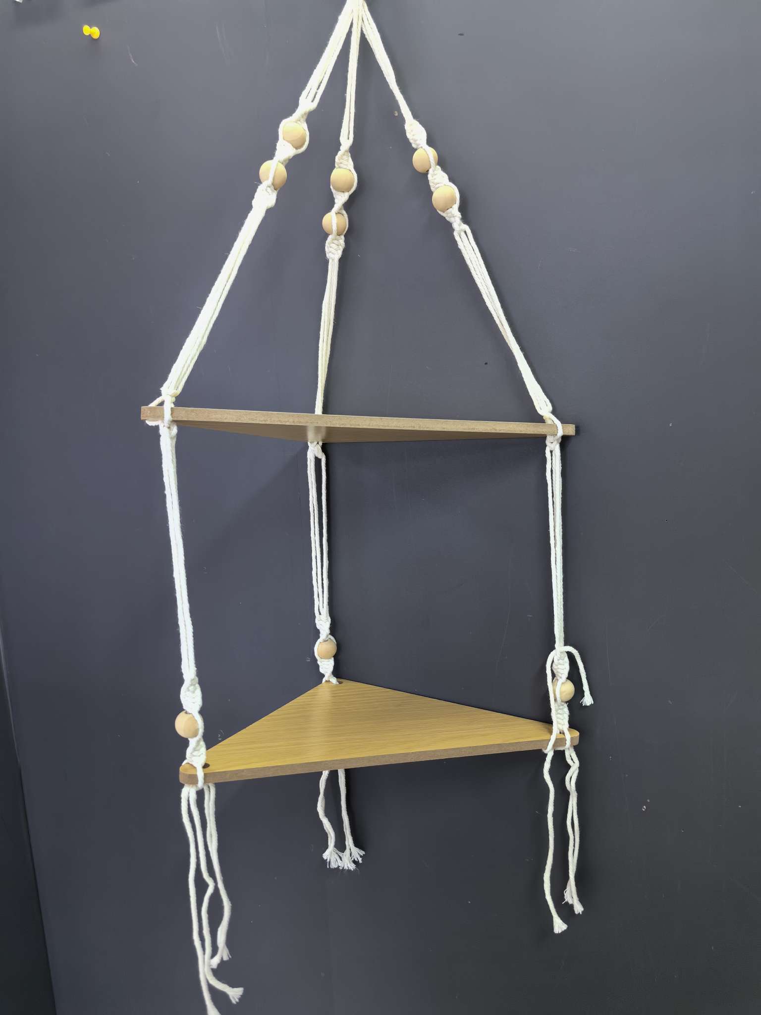 Cotton rope woven storage rack, hand-woven, can be used for decoration and storage. It is a popular storage rack for homestays, hotels and home furnishings. It is made of single-layer and double-layer raw wood and can hold plants. It can also bear weight detail image 19