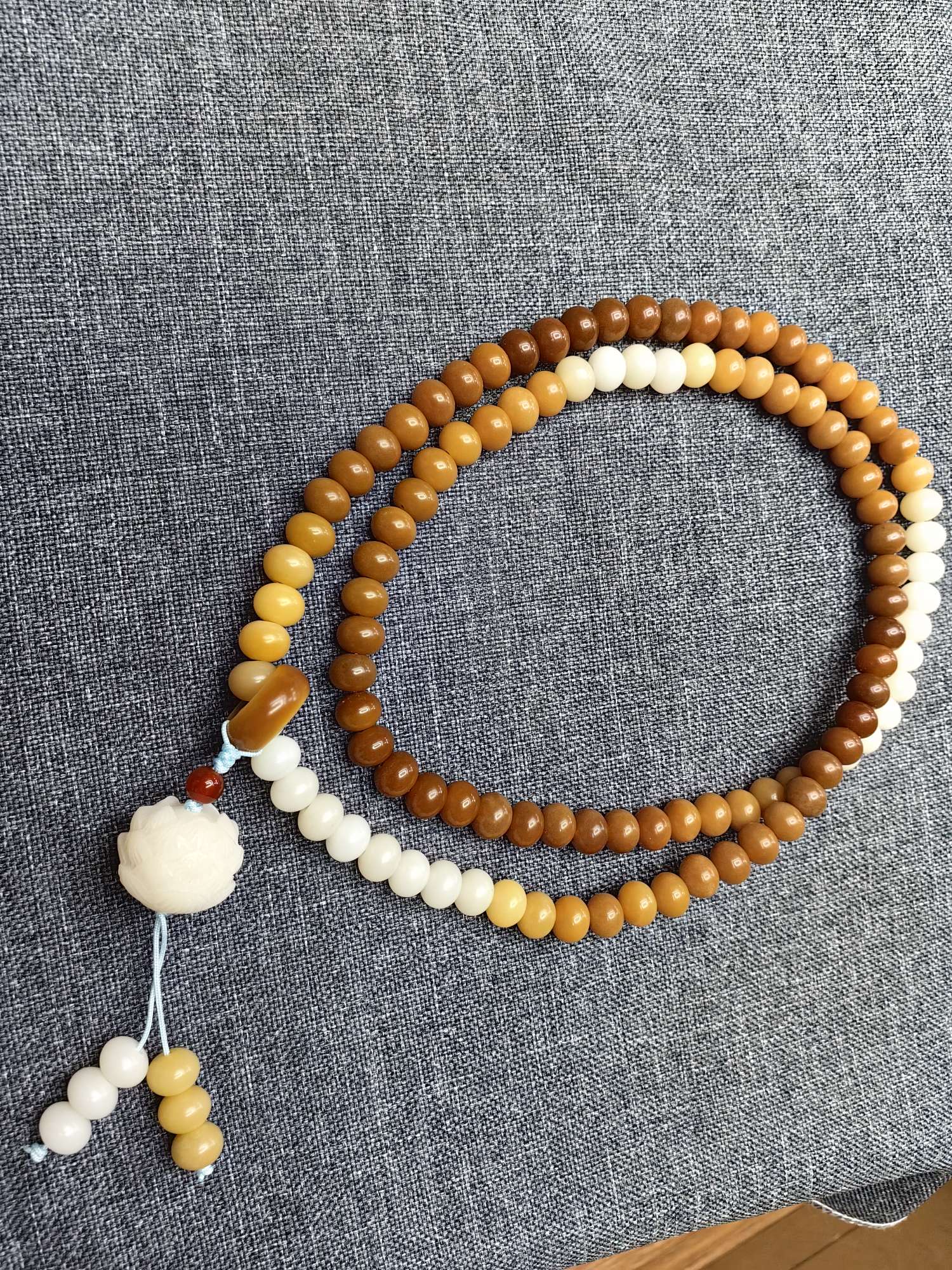 渐变风化菩提创新文玩108粒，可盘玩，可做项链手链等等文玩详情图4