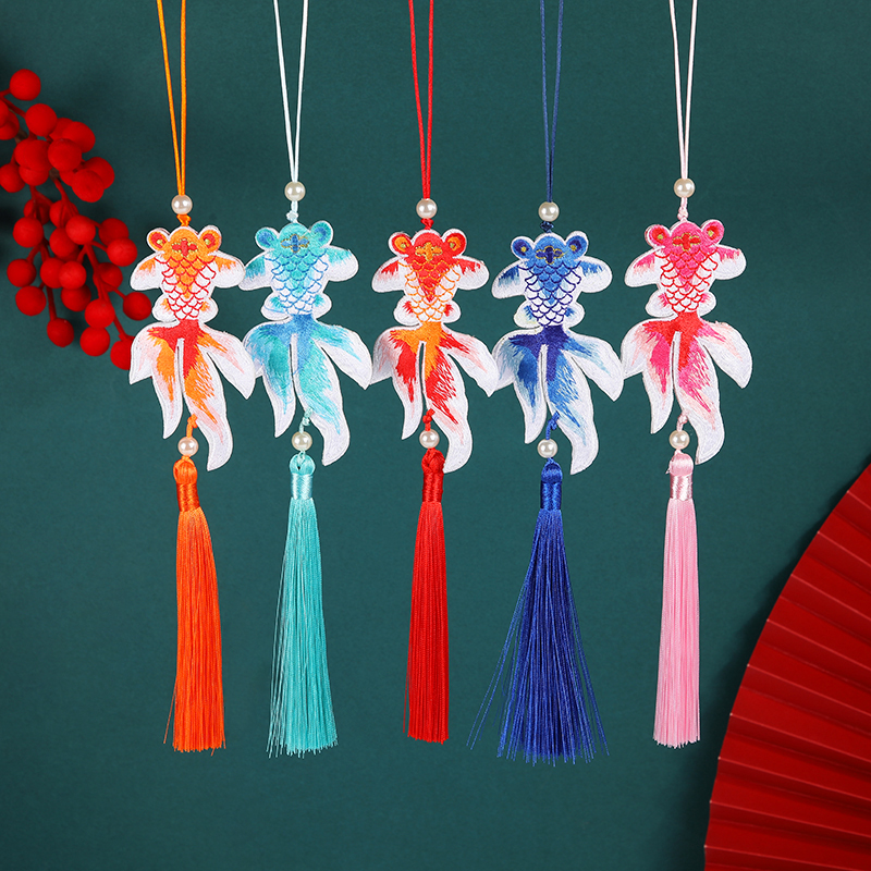 古风锦鲤刺绣香囊挂件创意流苏车载挂饰礼品民族风汉服香包配饰年
