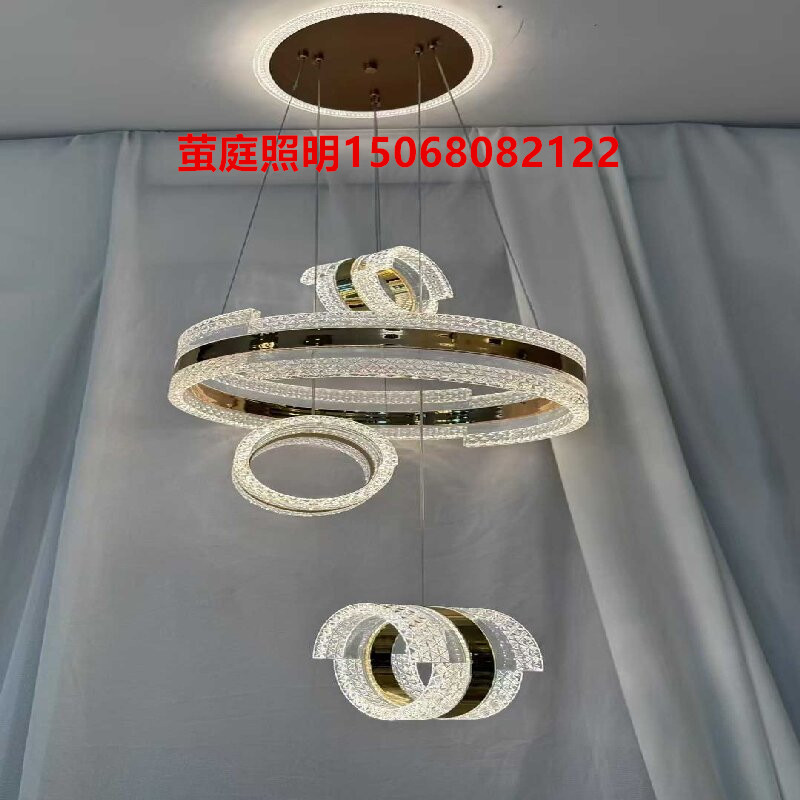 In 2025, the restaurant lighting fixtures will feature a modern, simple and high-end feel. The dining table in the dining room will be grand and elegant, with a light luxury circle of crystal chandeliers