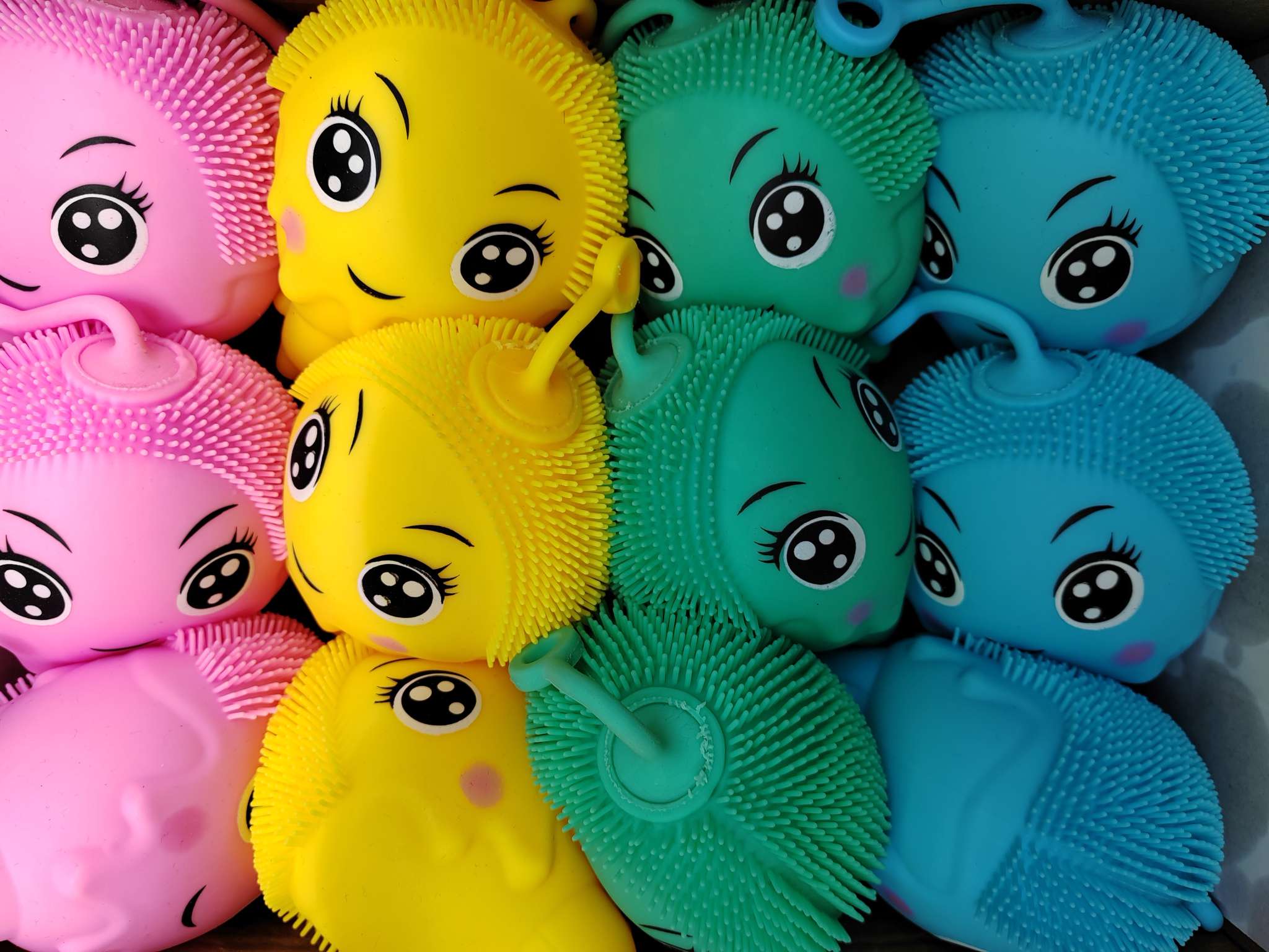 毛毛球娃娃人带灯捏捏乐解压玩具