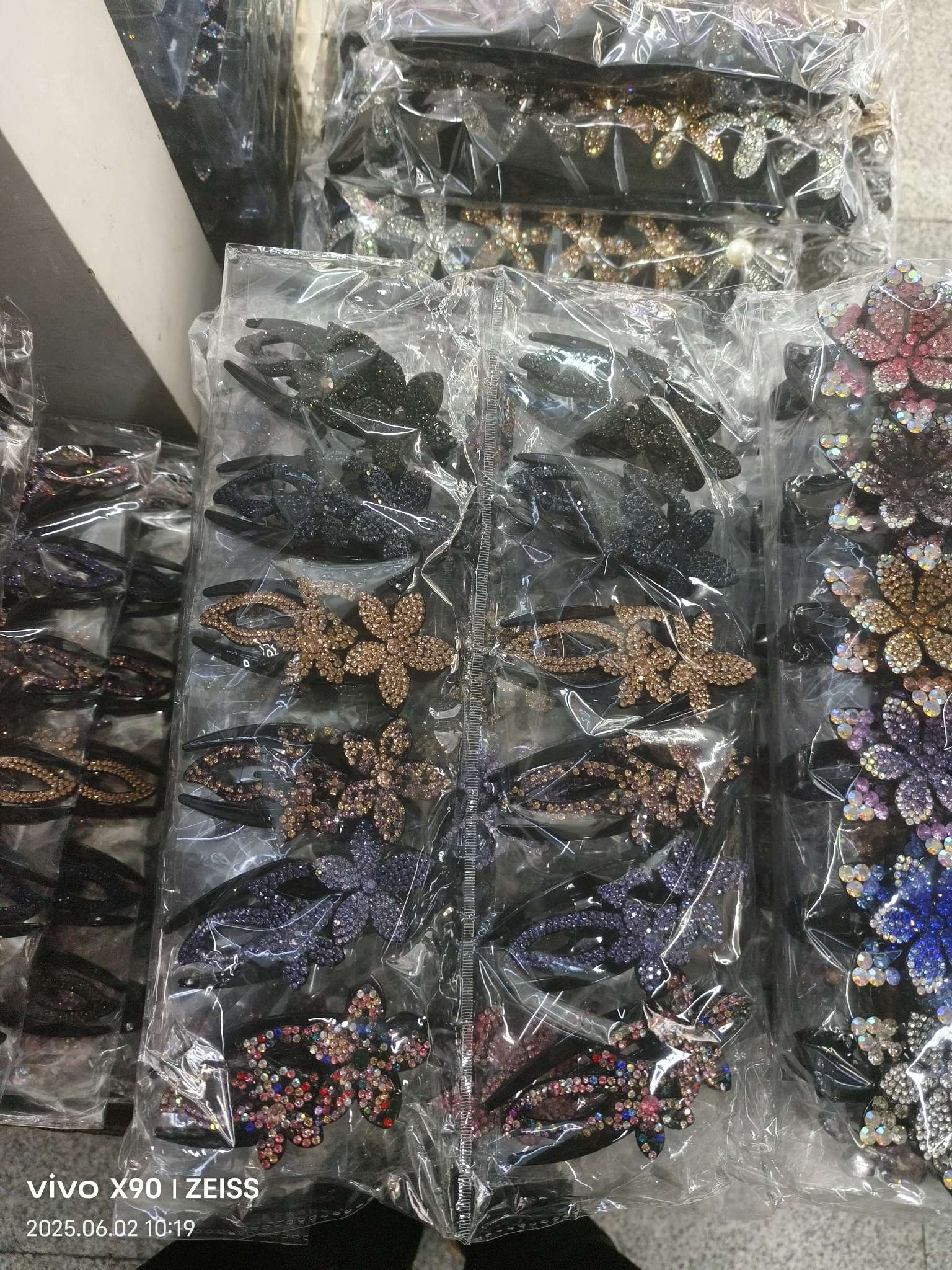 亚克力抓夹发饰头饰简约时尚发夹百搭造型饰品稳固不易滑脱流行细节图