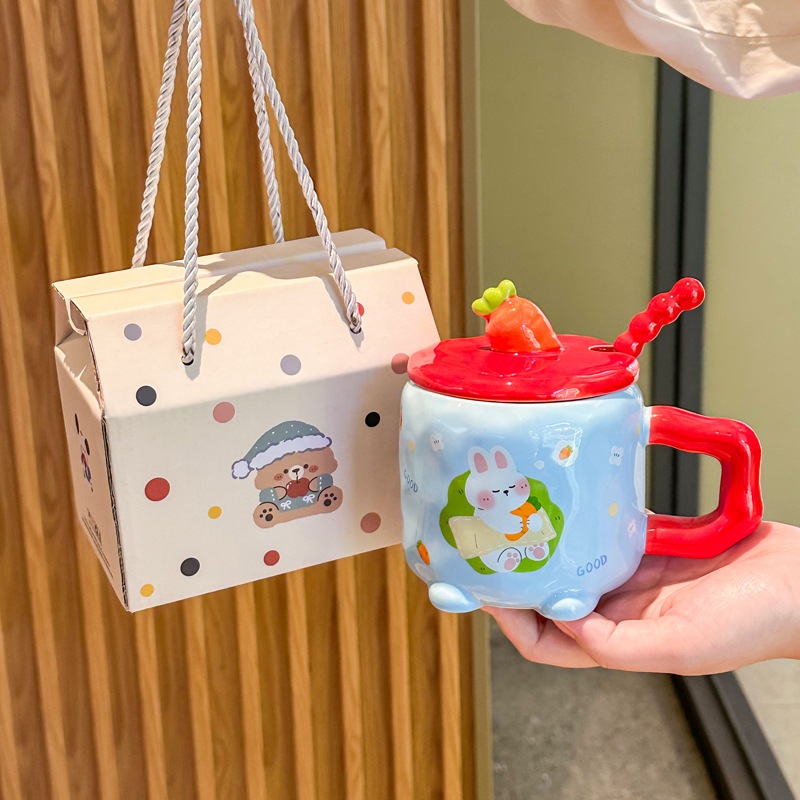 Milk fufu, cute radish rabbit, ceramic cups with LIDS, spoon, couple mugs, girls' cute mug set with cup LIDS, selected souvenirs, practical and durable water cups with stand LIDS, office mugs Specification image