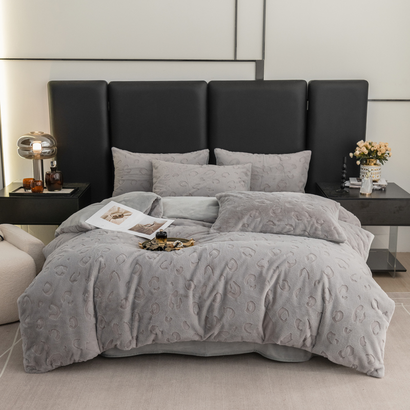 Class a rabbit hair cut flower four-piece set, quilt cover, blanket, sofa, fabric source factory custom fabric, welcome to take samples pic 7