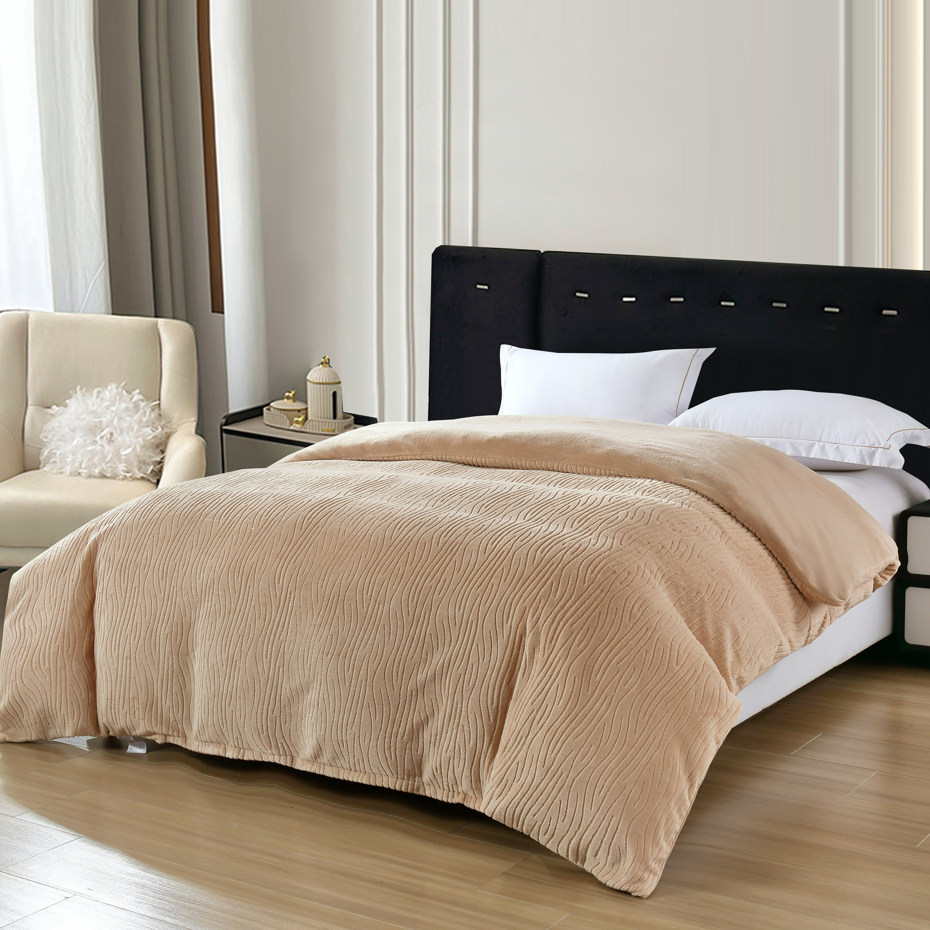 Class a rabbit hair cut flower four-piece set, quilt cover, blanket, sofa, fabric source factory custom fabric, welcome to take samples Specification image