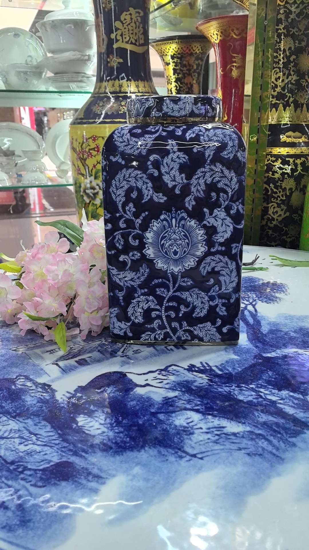 QingHuaCi BaiJian السيراميك الحرف اليدوية العالية 35 ㎝ detail image 1