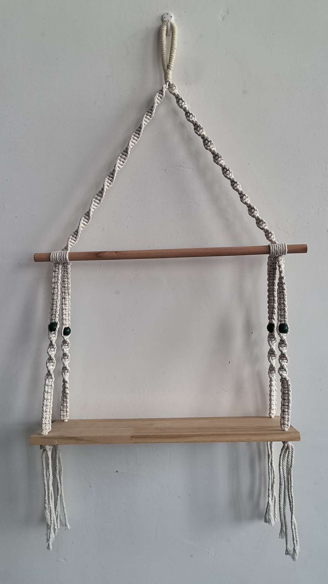 Cotton rope woven storage rack, hand-woven, can be used for decoration and storage. It is a popular storage rack for homestays, hotels and home furnishings. It is made of single-layer and double-layer raw wood and can hold plants. It can also bear weight detail image 11