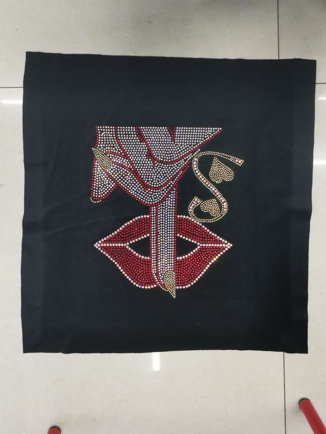 纺织辅料尖底钻水晶玻璃烫钻贴衣服热转印烫图烫画无纺布装饰烫钻