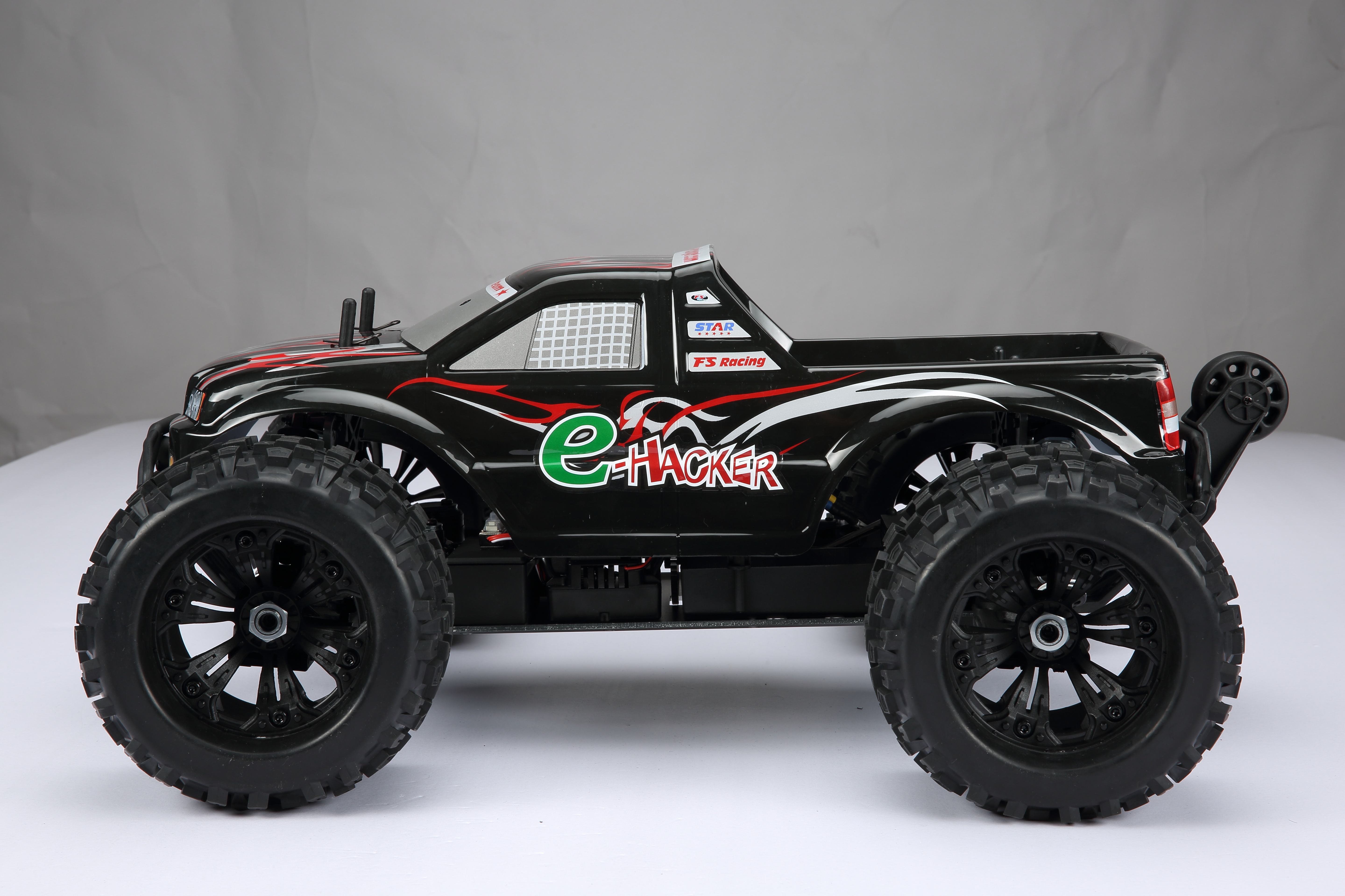 飞神33660 FS专业RC四驱成人玩具高速全比例遥控赛车模型大脚越野车 模型车玩具车工程车车模儿童玩具遥控 合金车玩具详情10