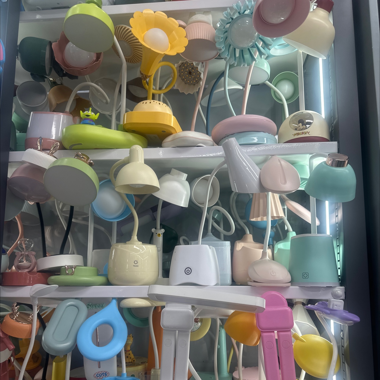 Yiwu Baishang Home Products Co., LTD describe pic - 4