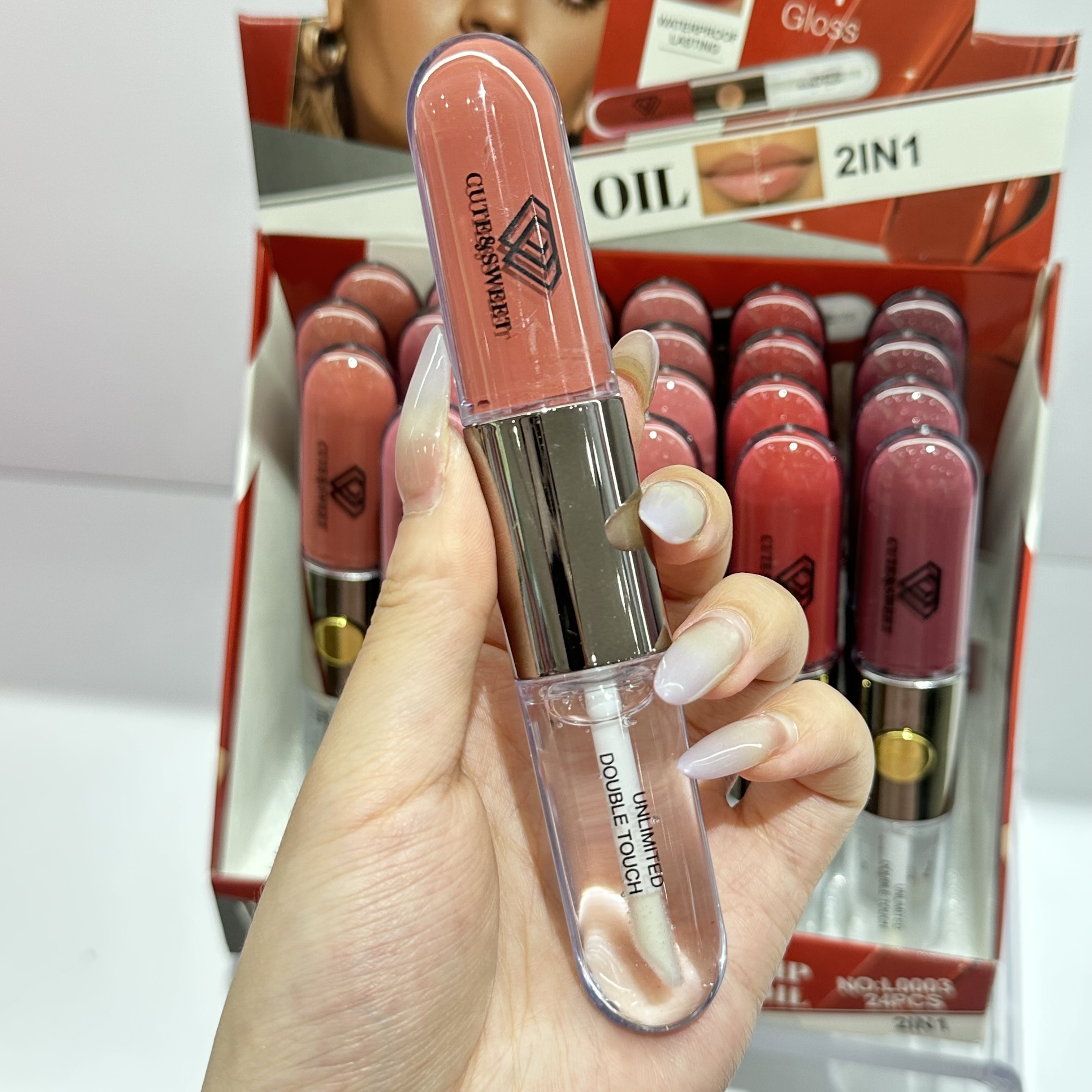 HSM Factory store Direct sales New Lip Makeup Double Head Lip Gloss [One matte smooth and one transparent raincoat] Lip oil STOCK Application Scenario