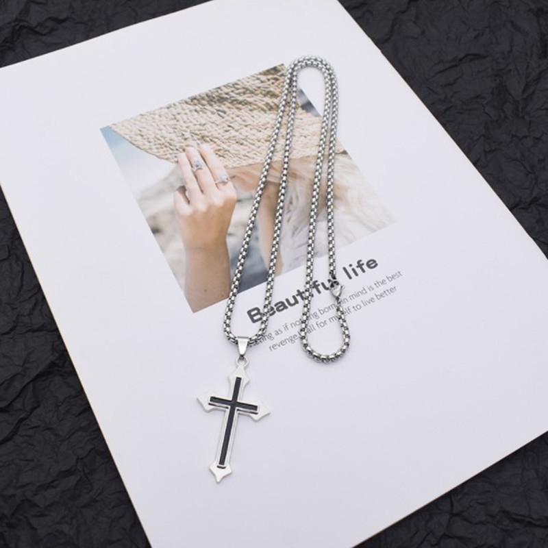 The alloy oil-dripping cross necklace is a simple and elegant cross necklace gift for your girlfriend detail image 6