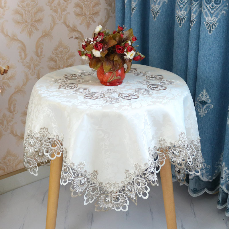 水溶花边色桌布