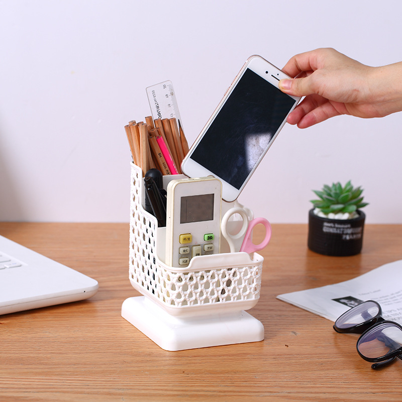 T18-578 ins Creative and Fresh square rattan-like pen holder, simple plastic desktop storage box, student office supplies wholesale